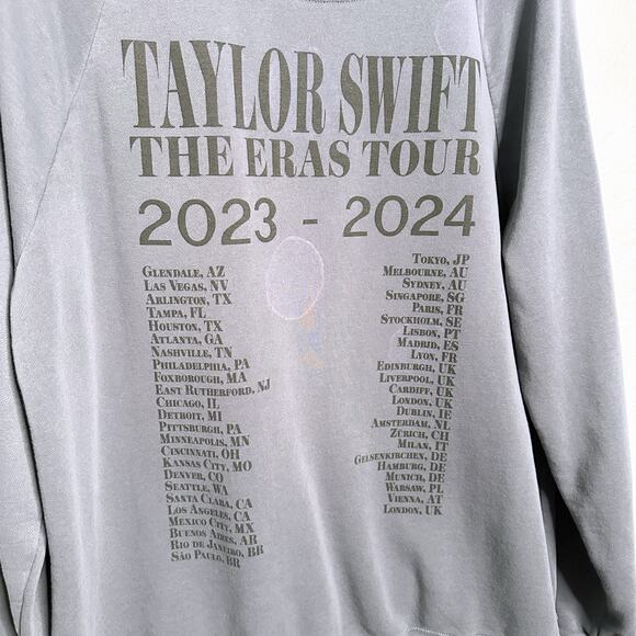 Taylor Swift Official The Eras Tour Merch 2023-2024 Hoodie Size Medium Distress - Picture 9 of 11